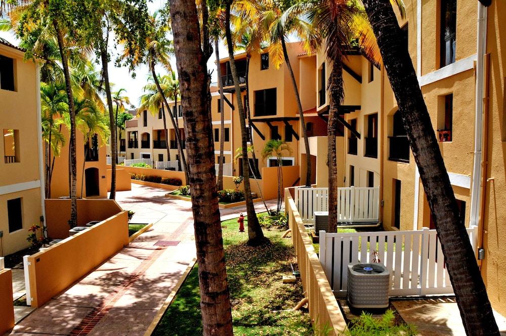 Park Royal Homestay Club Cala Puerto Rico Humacao Extérieur photo