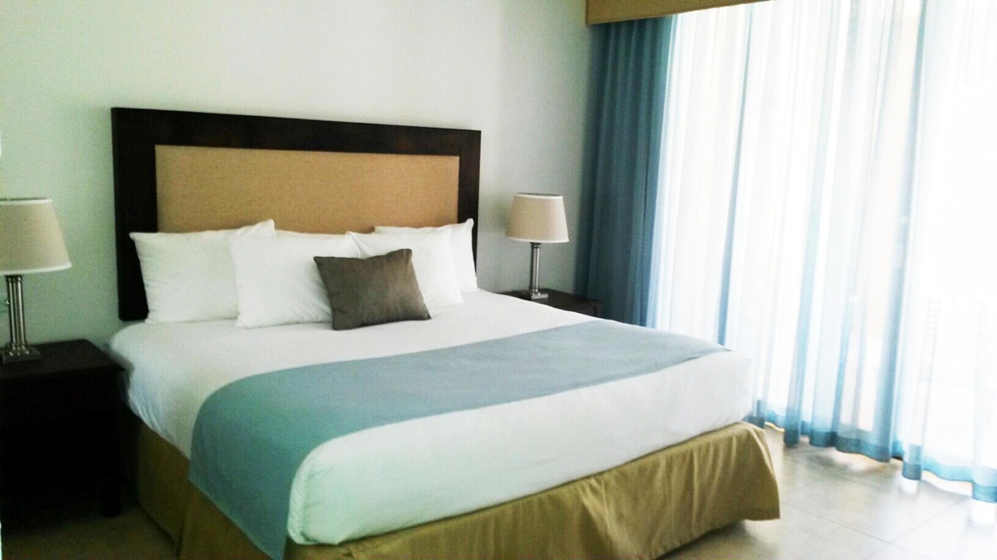 Park Royal Homestay Club Cala Puerto Rico Humacao Extérieur photo